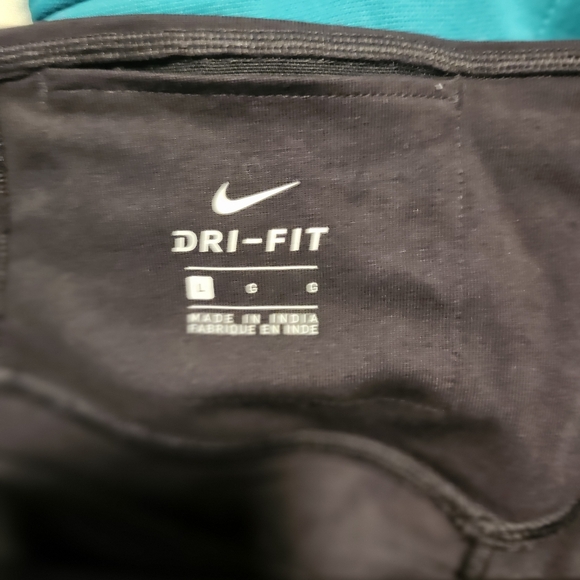 Nike dri fit legging - Picture 3 of 3
